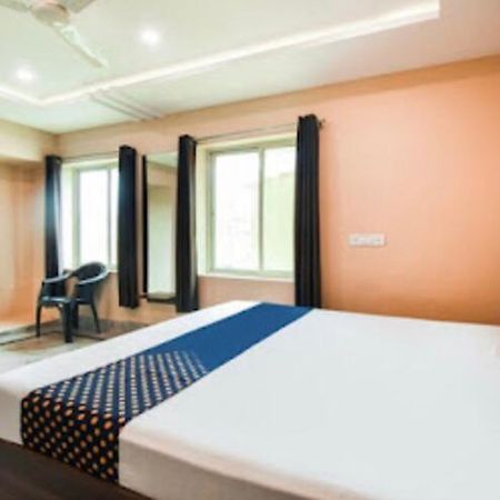 Hotel Royal Galaxy Puri Exterior foto